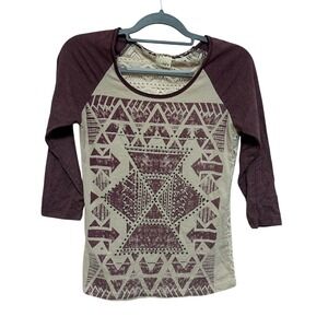 Daytrip‎ Top Studded Geometric Lace Detail 3/4 Sleeve Women's Small Southwest